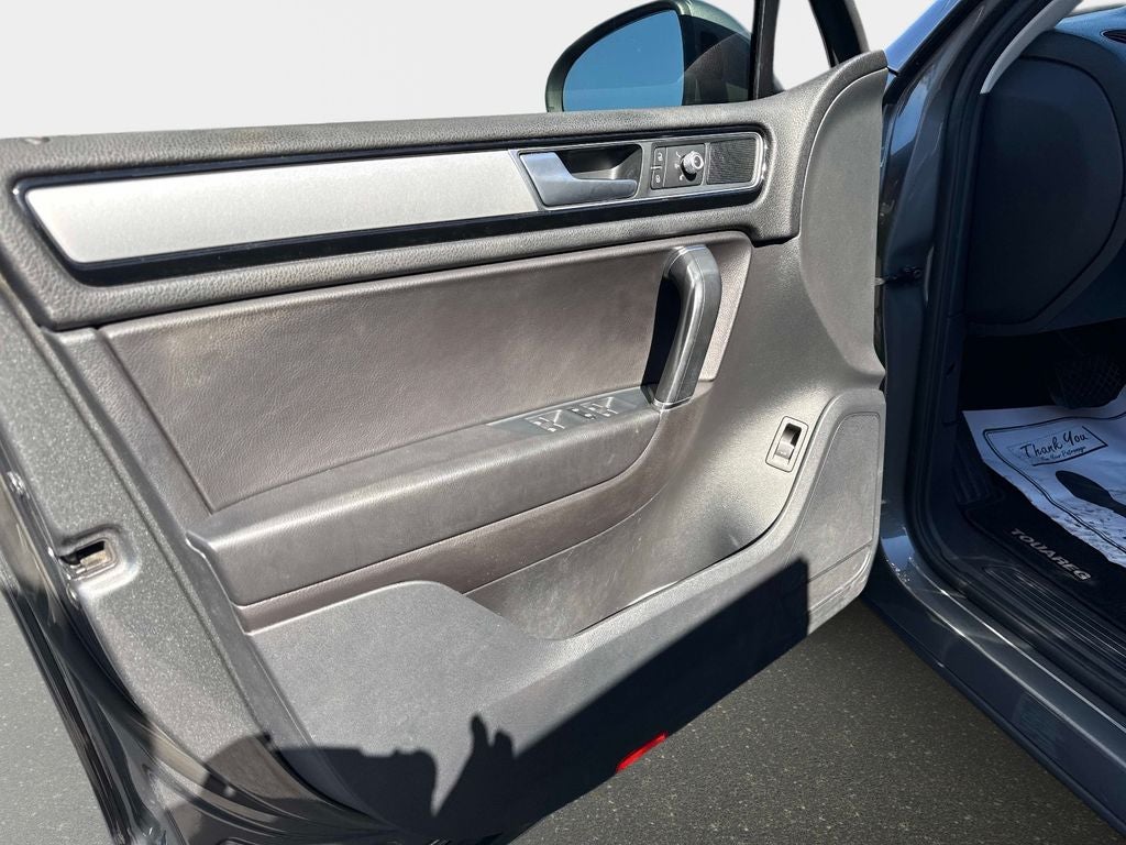 2016 Volkswagen Touareg V6 TDI Sport