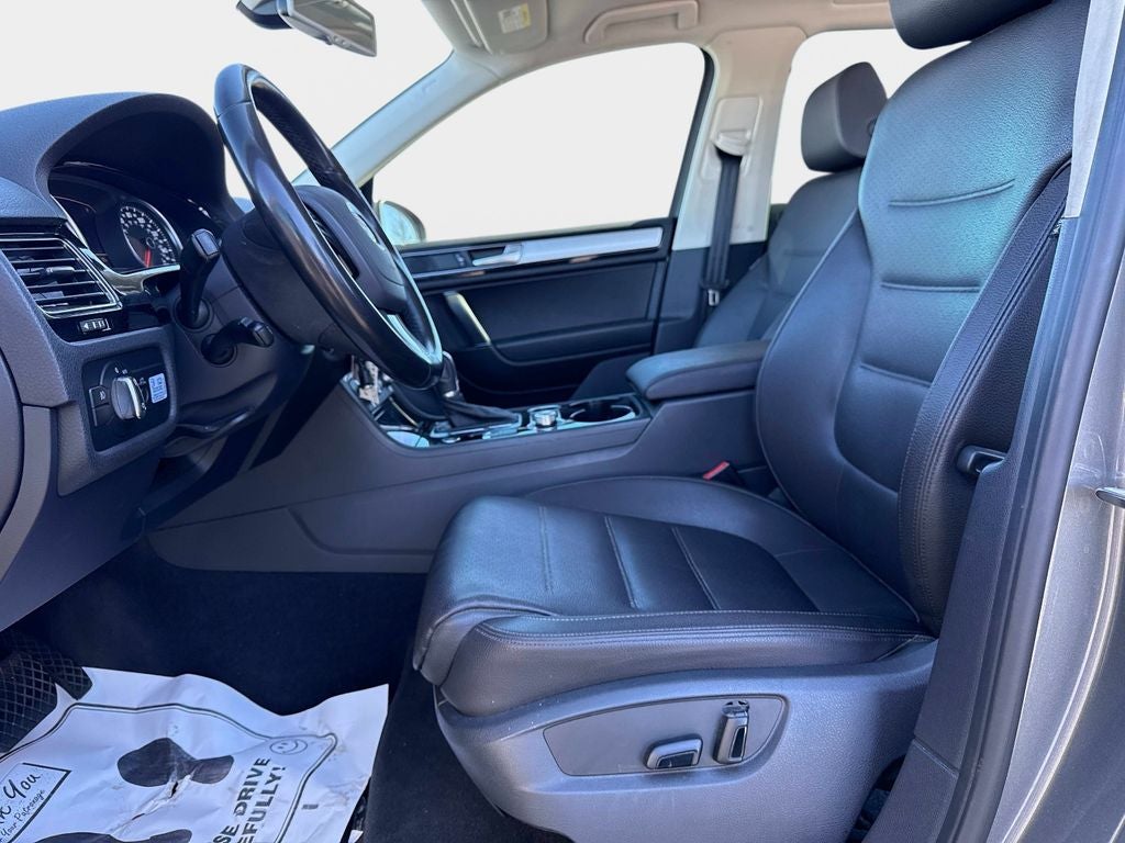 2016 Volkswagen Touareg V6 TDI Sport