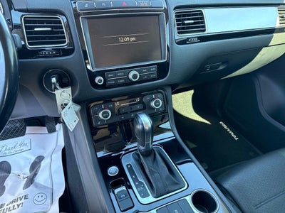 2016 Volkswagen Touareg V6 TDI Sport