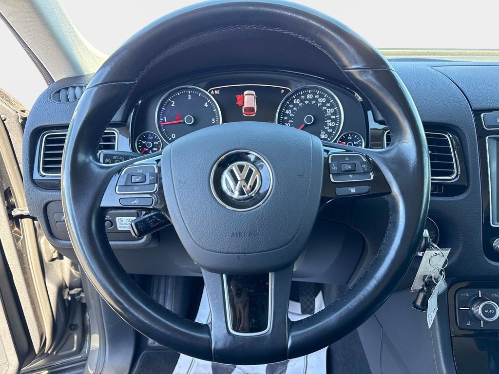 2016 Volkswagen Touareg V6 TDI Sport