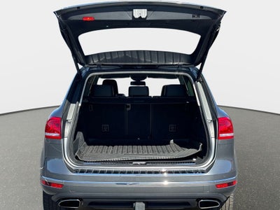 2016 Volkswagen Touareg V6 TDI Sport